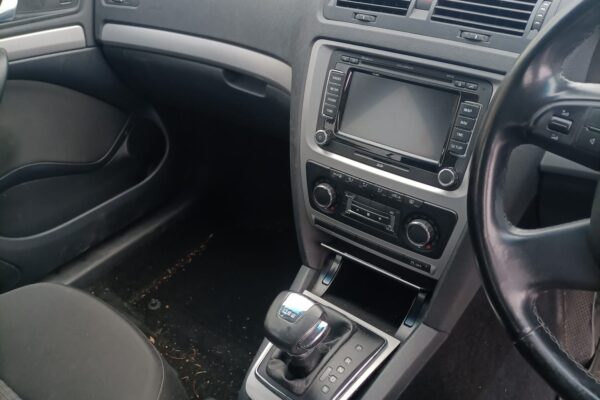 2010 SKODA OCTAVIA Transmission (Gearbox) SK0790