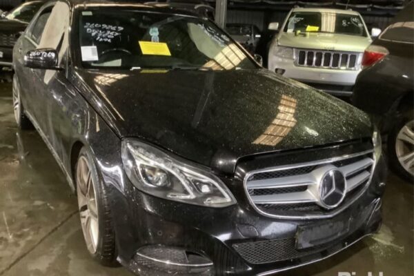 Wrecking 2014 Mercedes E Class For Used Parts MB0990