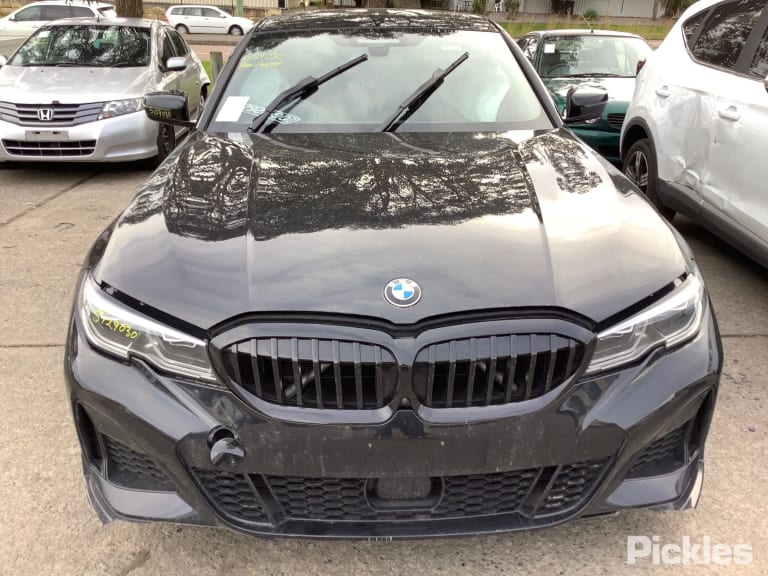 Wrecking 2021 BMW 3 Series For Used Parts BM1136 - Image 2