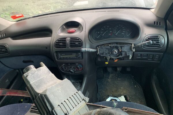 2001 PEUGEOT 206 Engine For Sale PG1214