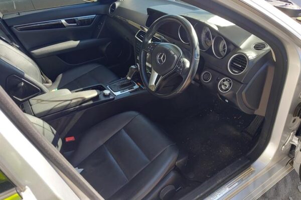 2012 MERCEDES C CLASS Transmission (Gearbox) MB1266