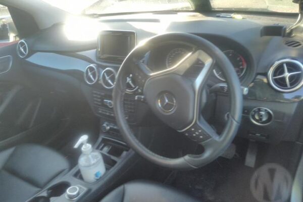 2014 MERCEDES B CLASS Transmission (Gearbox) MB1276