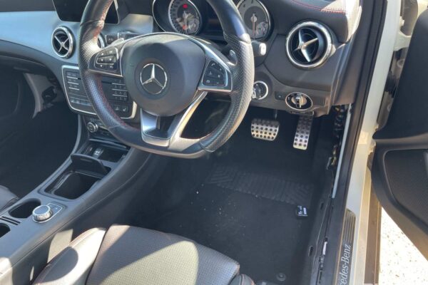 2017 MERCEDES GLA CLASS Transmission (Gearbox) MB1463