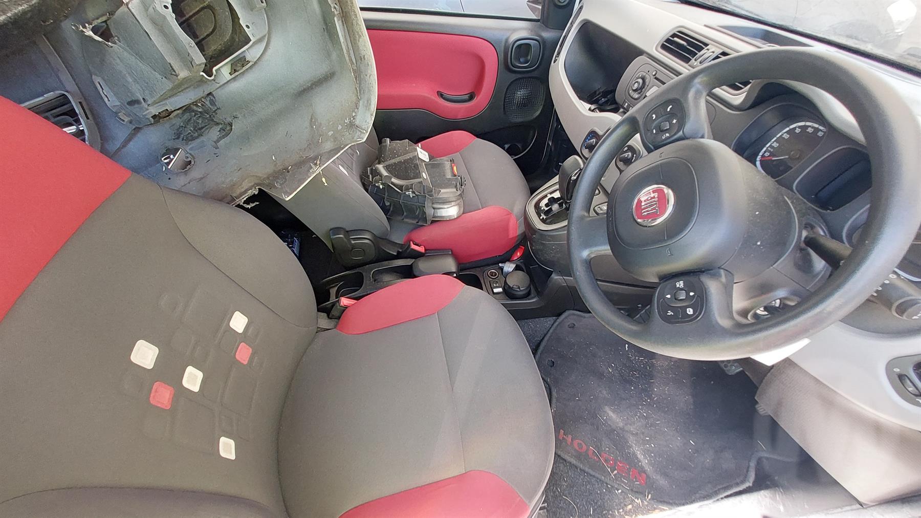 Wrecking 2014 Fiat Panda For Used Parts FI1501 - Image 2