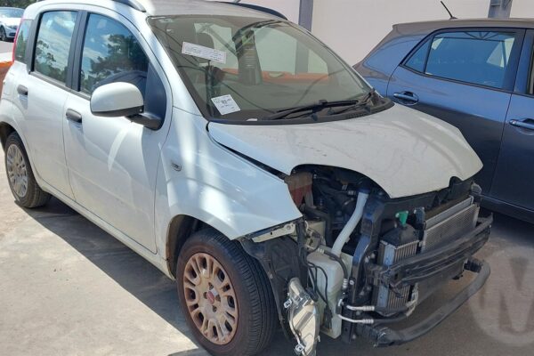 Wrecking 2014 Fiat Panda For Used Parts FI1501
