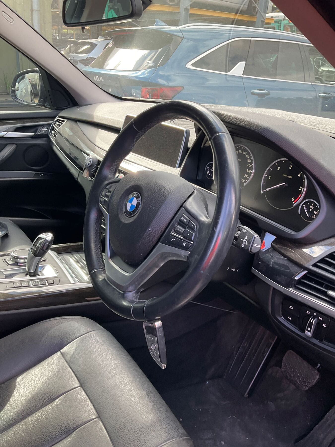 Wrecking 2015 BMW X5 For Used Parts BM1564 - Image 5