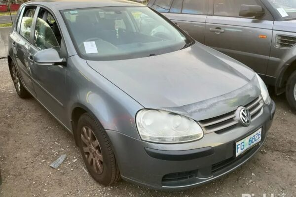 Wrecking 2005 Volkswagen Golf For Used Parts VW1619