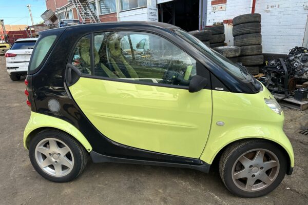 Wrecking 2003 Smart Fortwo For Used Parts SM1640