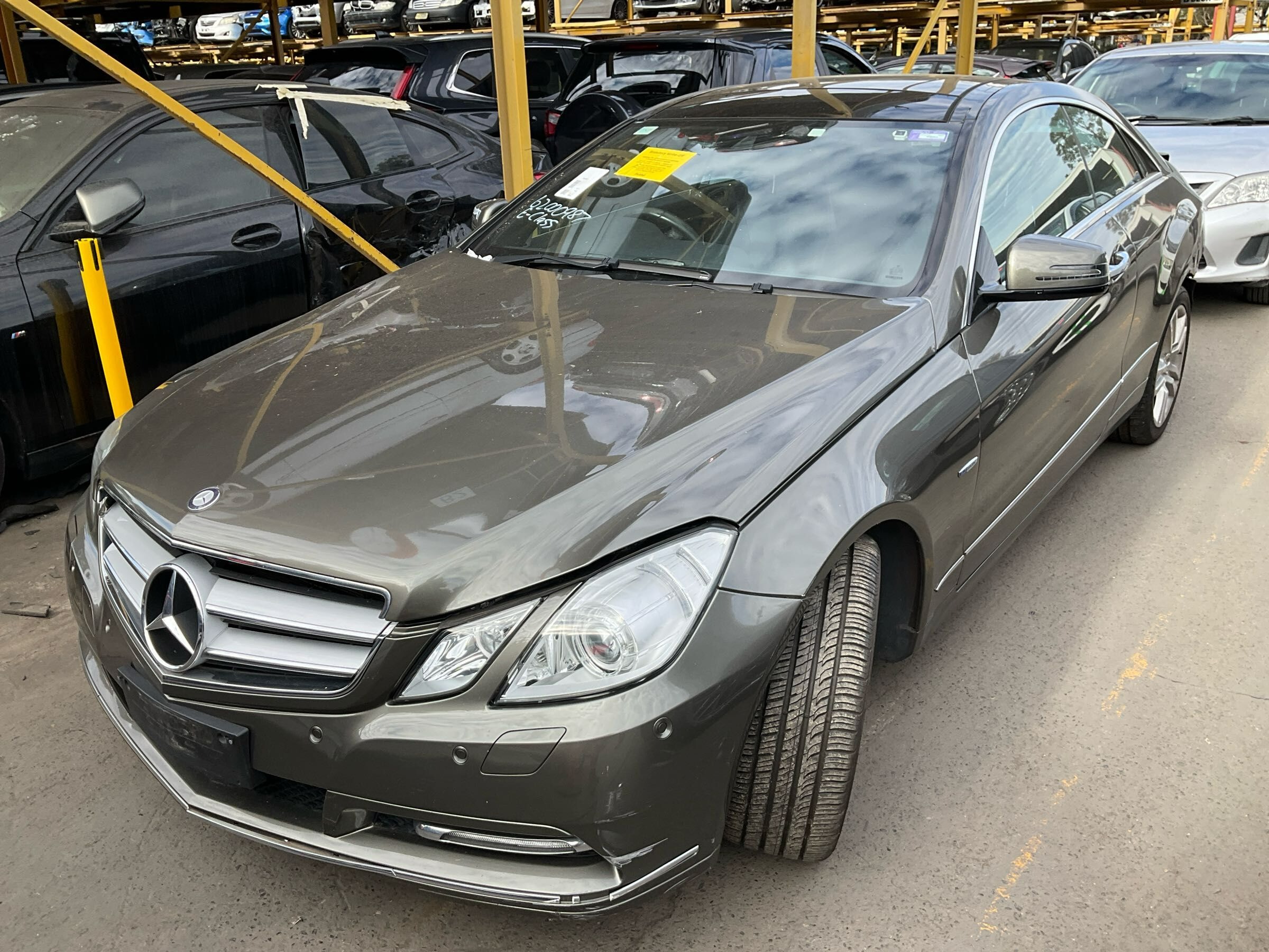 Wrecking 2012 Mercedes E Class For Used Parts MB1644 - Image 4