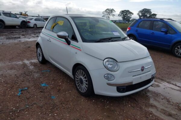 Wrecking 2014 Fiat 500 For Used Parts FI1649