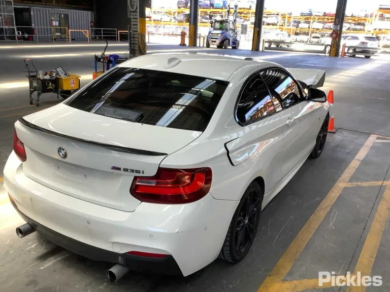 Wrecking 2015 BMW 2 Series For Used Parts BM1718 - Image 5