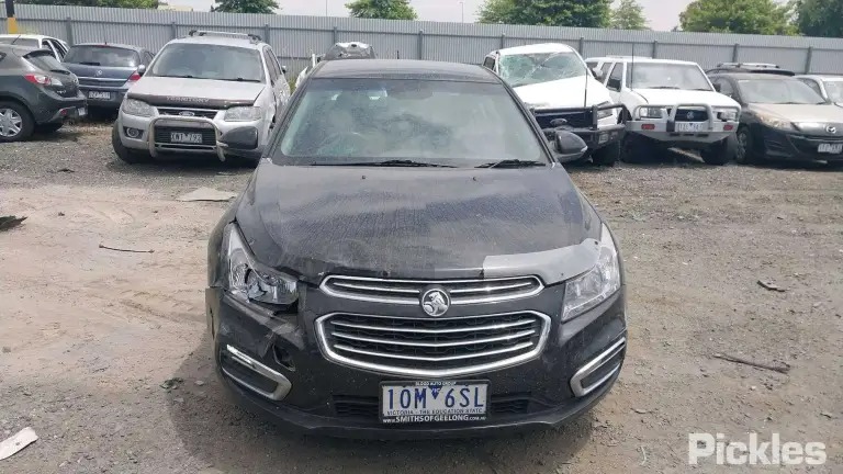 Wrecking 2016 Holden Cruze For Used Parts HO1736 - Image 4