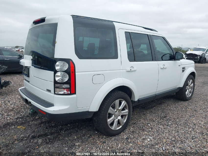 Wrecking 2015 Land Rover Discovery For Used Parts LR1739 - Image 3