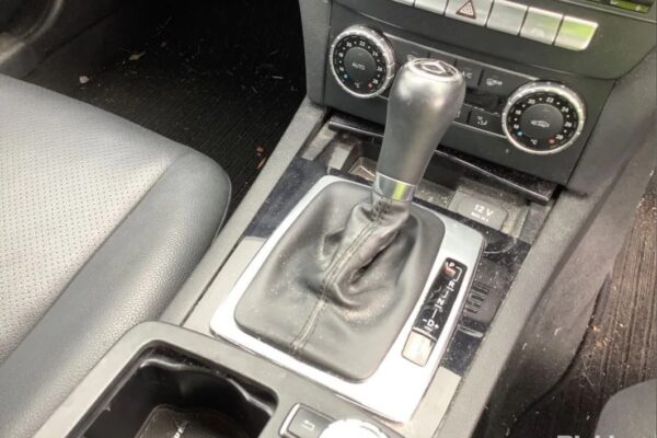 2013 MERCEDES C CLASS Transmission (Gearbox) MB0997